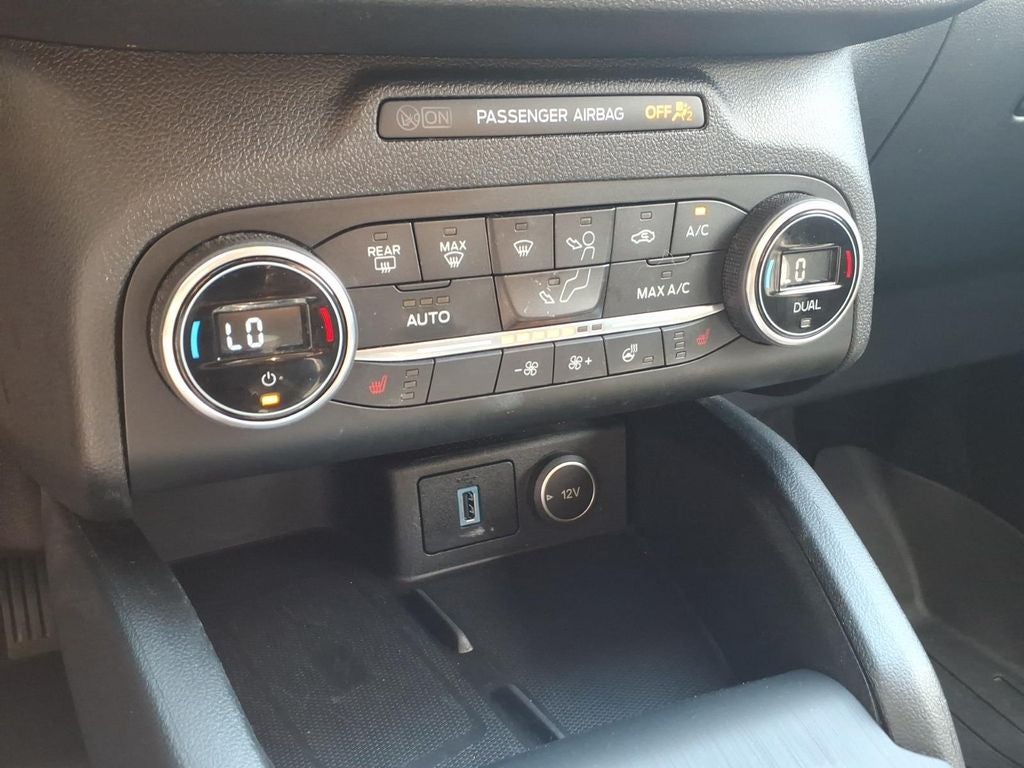 2020 Ford Escape Hybrid Titanium