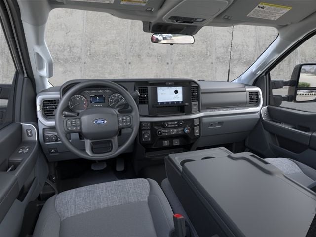 2025 Ford F-350SD XLT