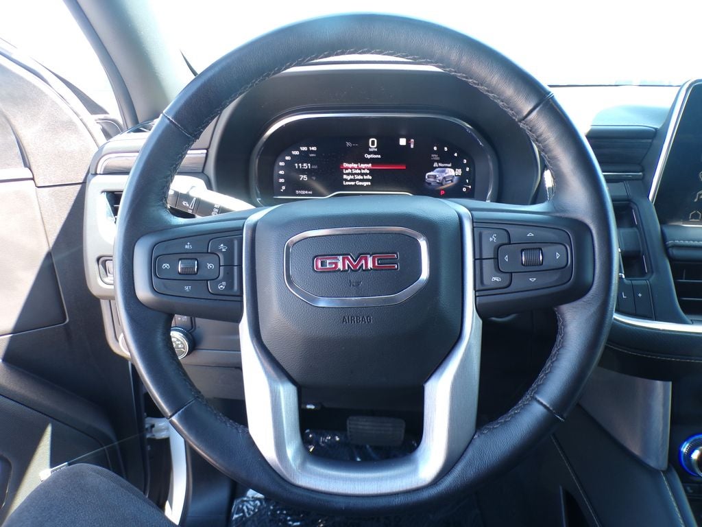 2022 GMC Yukon SLT