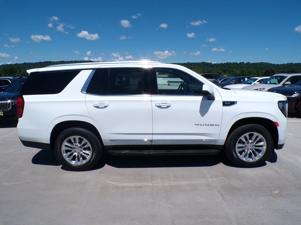 2022 GMC Yukon SLT