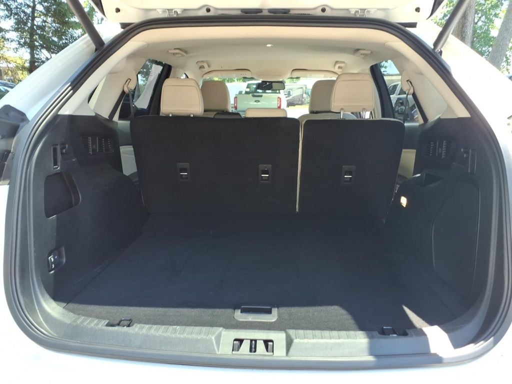 2023 Ford Edge Titanium