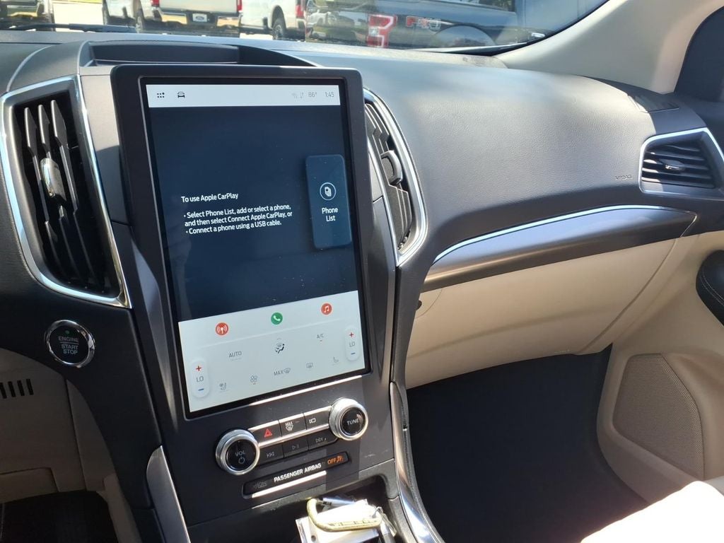 2023 Ford Edge Titanium