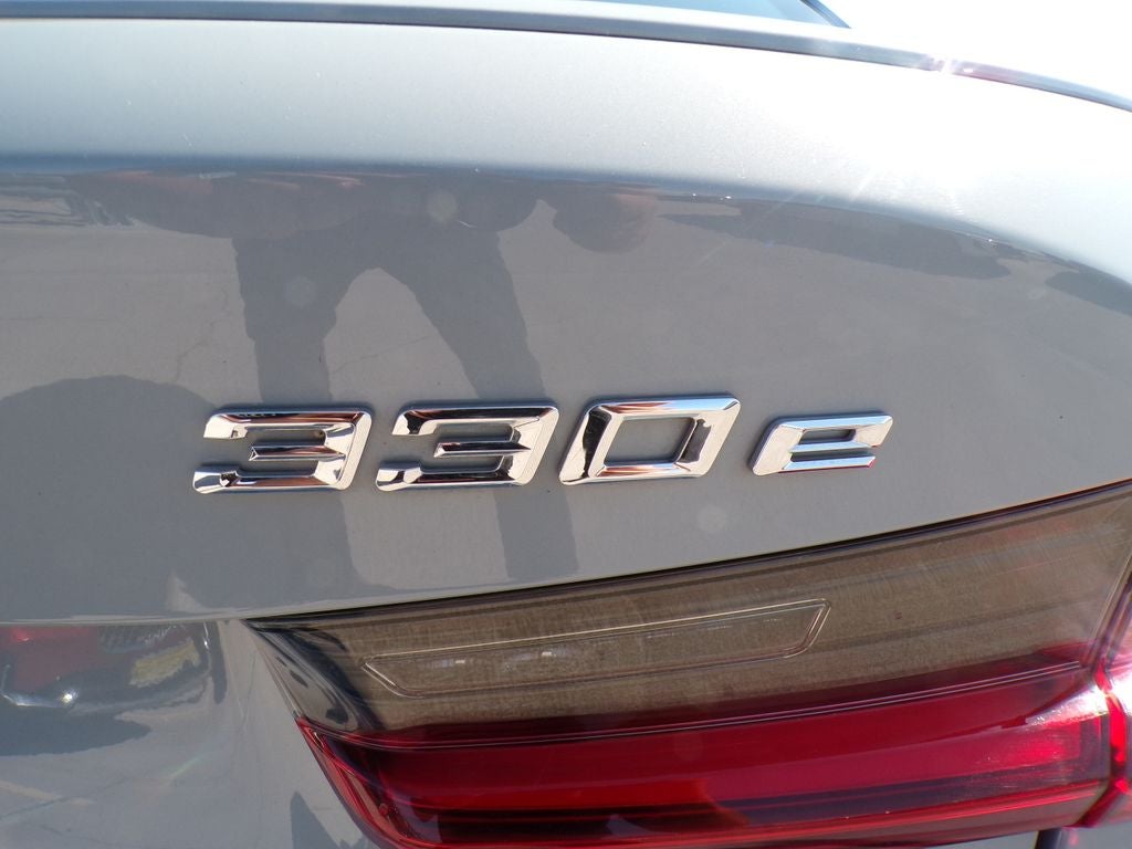 2023 BMW 3 Series 330e xDrive