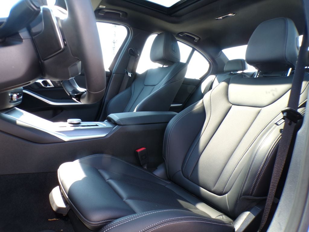 2025 BMW 3 Series 330i xDrive