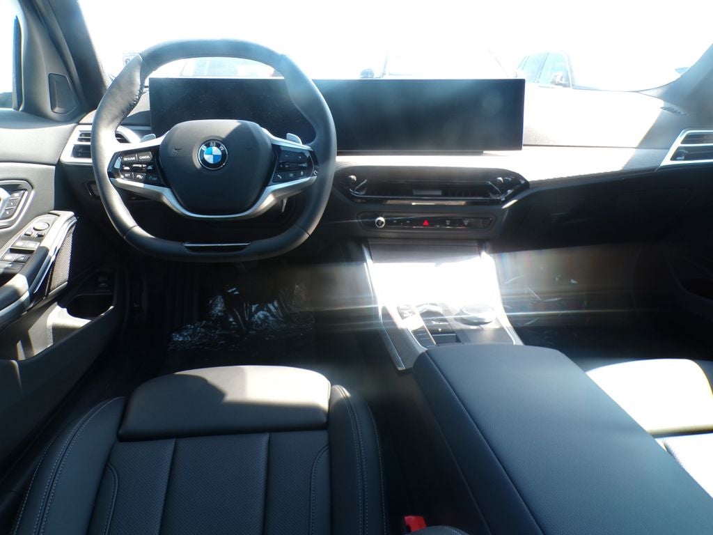 2025 BMW 3 Series 330i xDrive