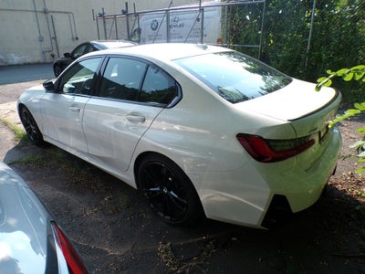 2023 BMW 3 Series 330i xDrive