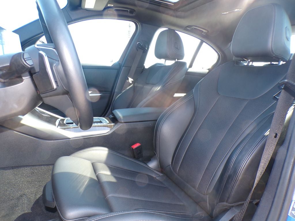 2024 BMW 3 Series 330i xDrive