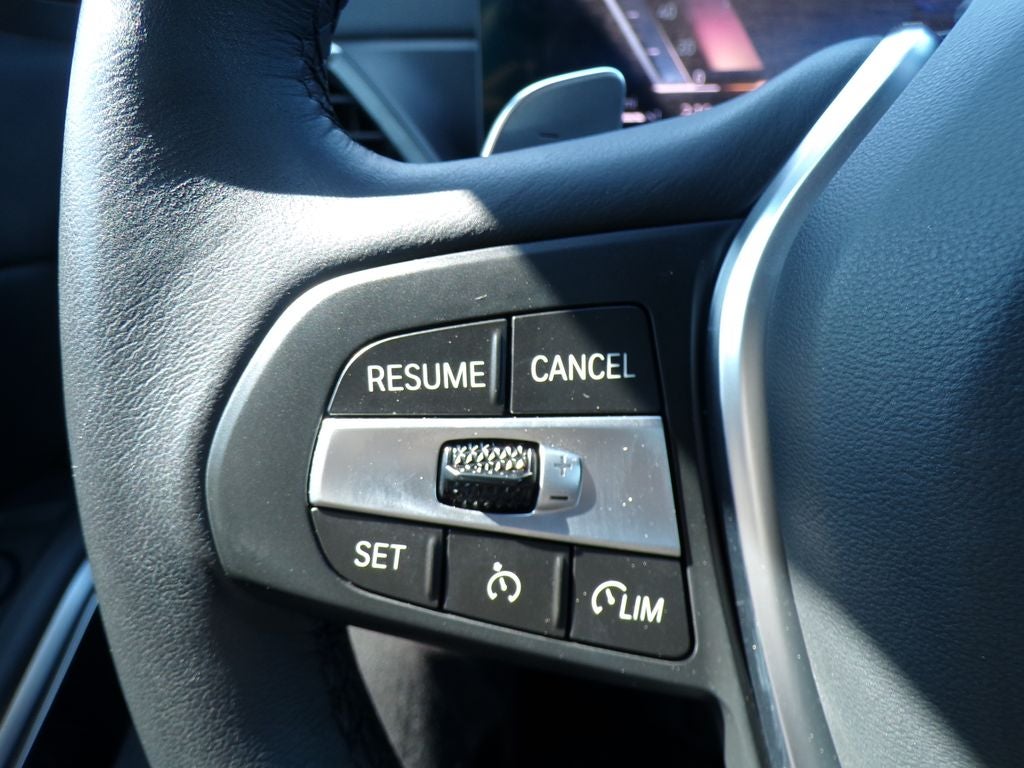 2024 BMW 3 Series 330i xDrive