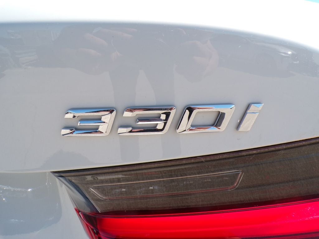 2023 BMW 3 Series 330i xDrive