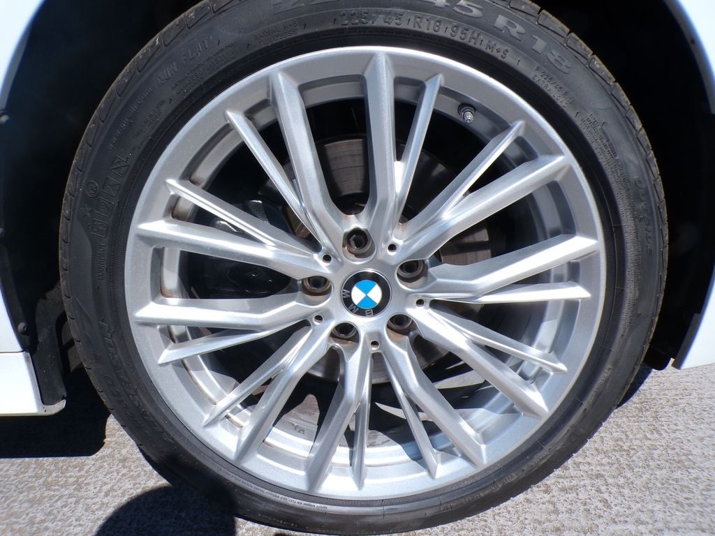 2023 BMW 3 Series 330i xDrive