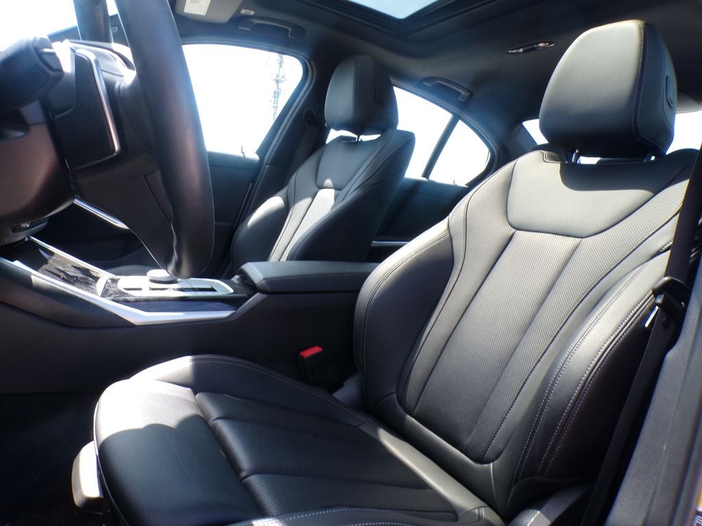 2023 BMW 3 Series 330i xDrive