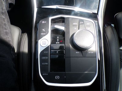 2023 BMW 3 Series 330i xDrive