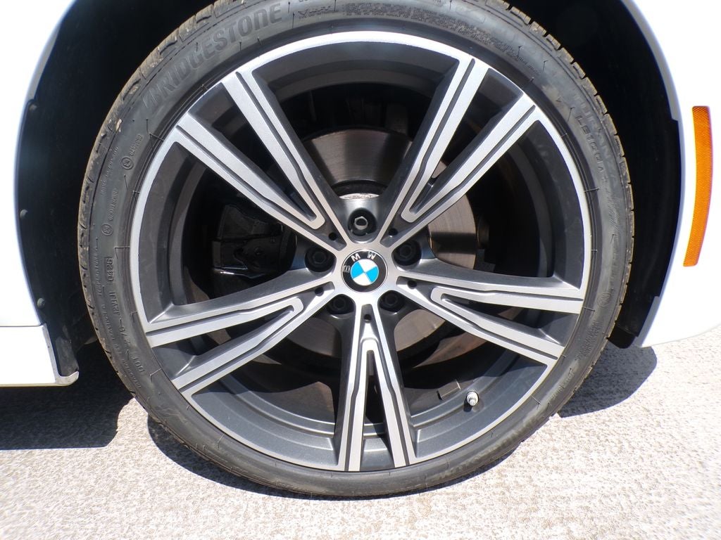 2023 BMW 3 Series 330i xDrive