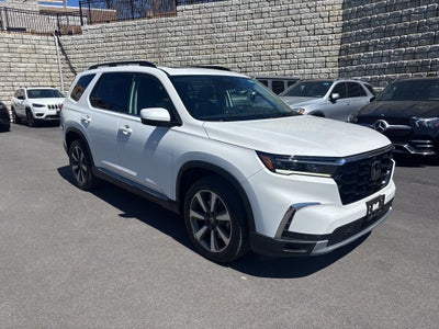 2023 Honda Pilot Touring
