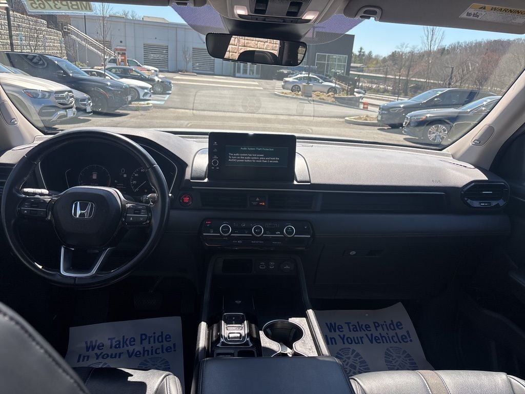 2023 Honda Pilot Touring
