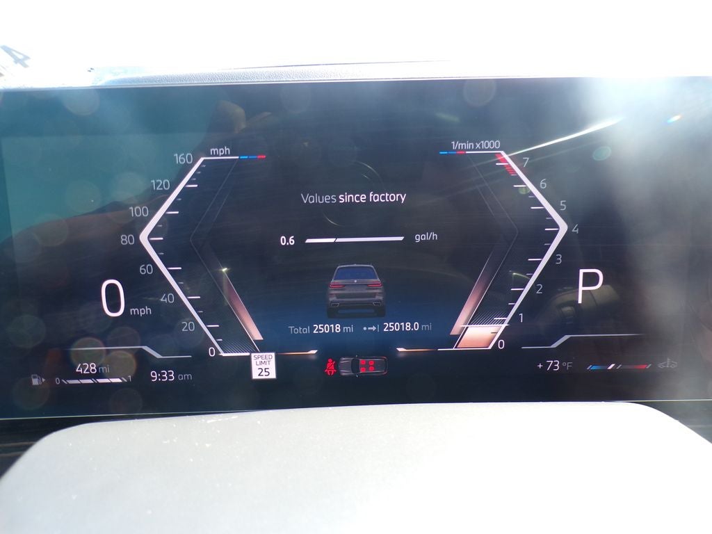 2025 BMW X7 xDrive40i