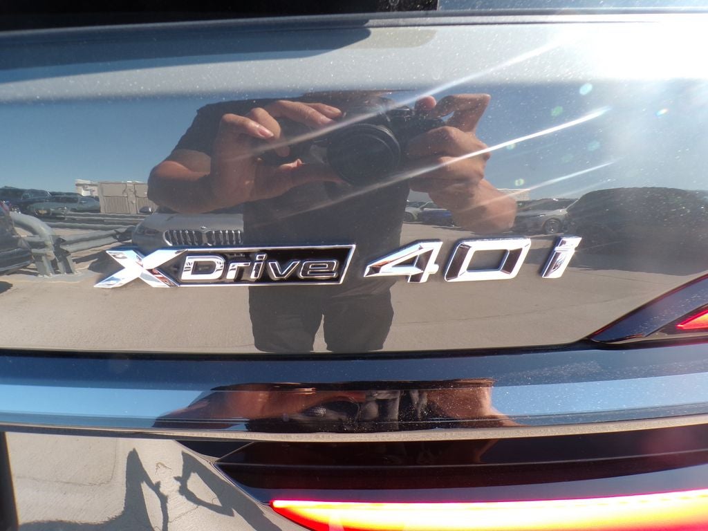 2025 BMW X7 xDrive40i