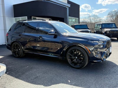 2025 BMW X7 xDrive40i