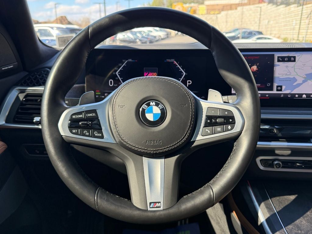 2025 BMW X7 xDrive40i