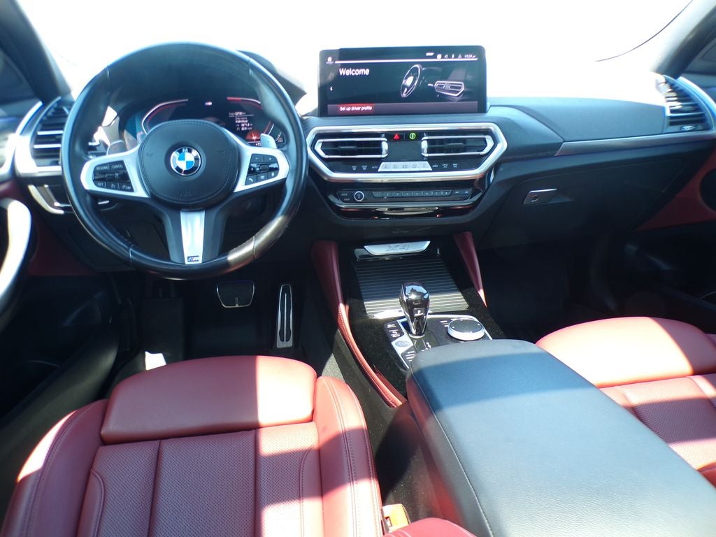 2023 BMW X4 xDrive30i