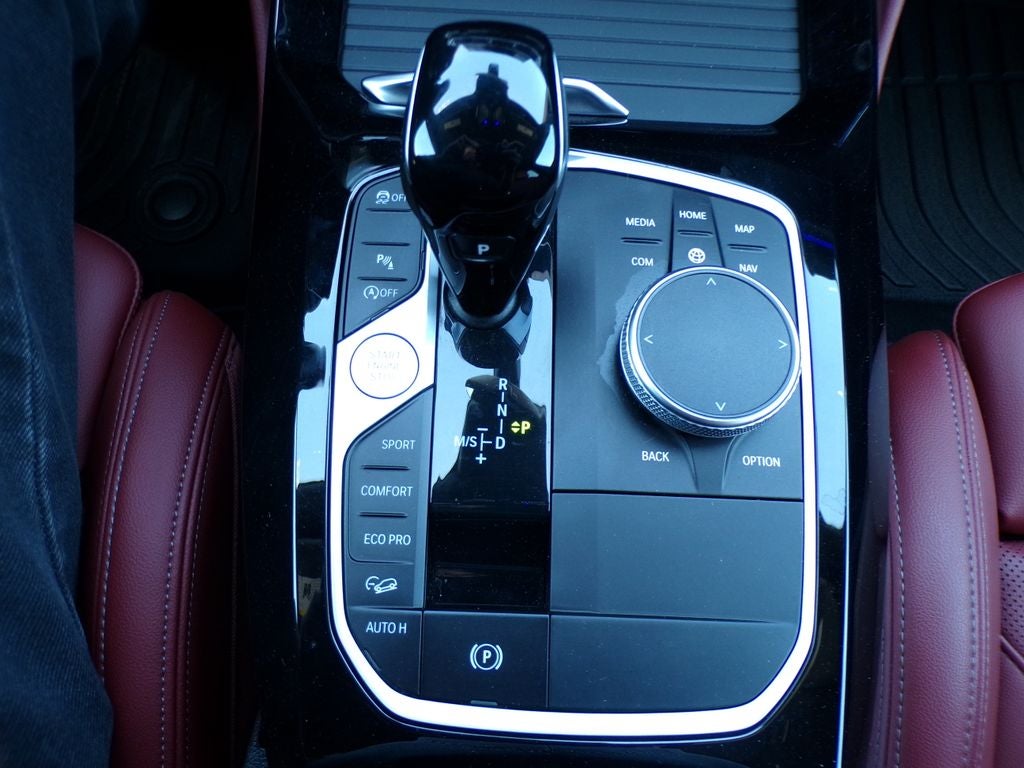 2023 BMW X4 xDrive30i