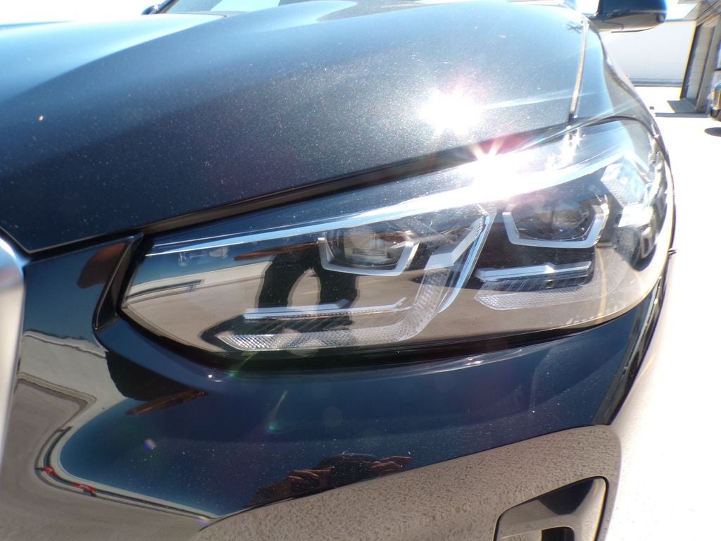 2023 BMW X4 xDrive30i