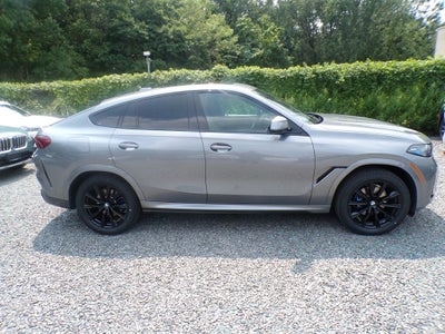 2024 BMW X6 xDrive40i