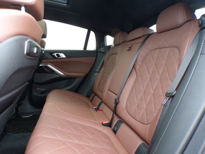 2024 BMW X6 M60i