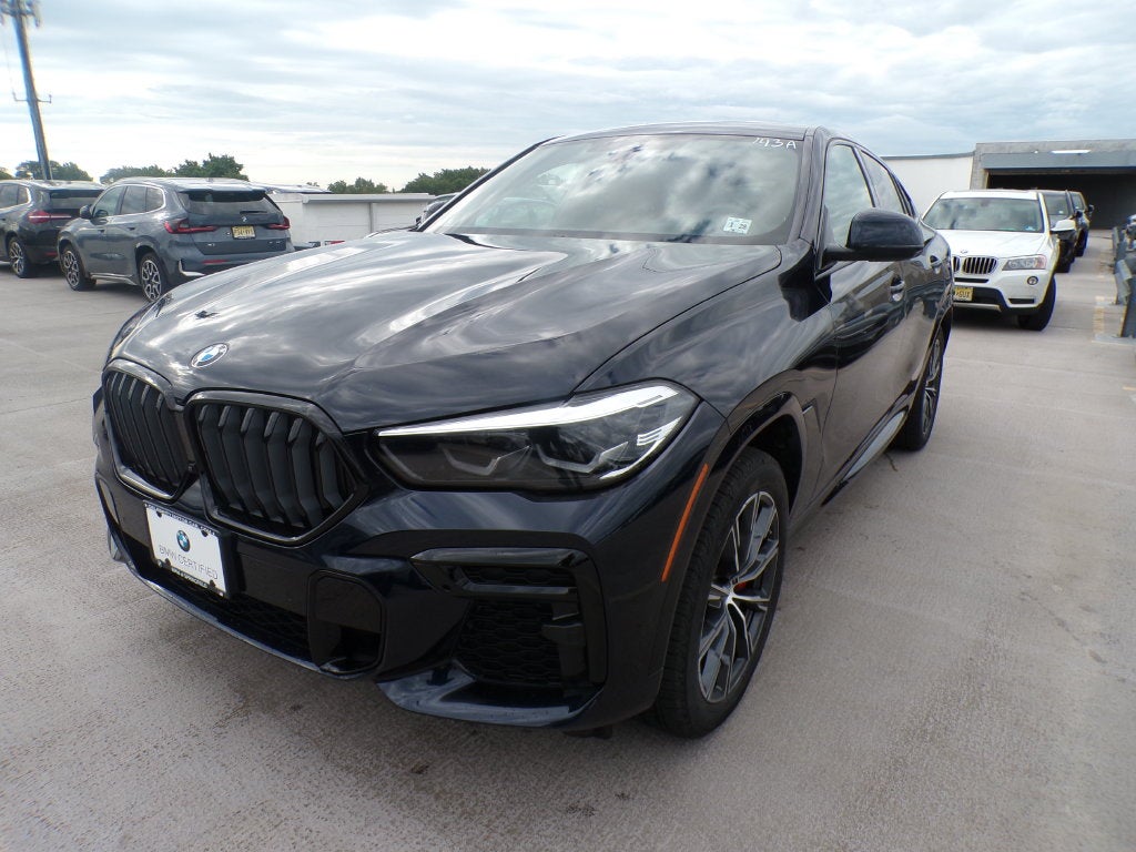 2023 BMW X6 xDrive40i