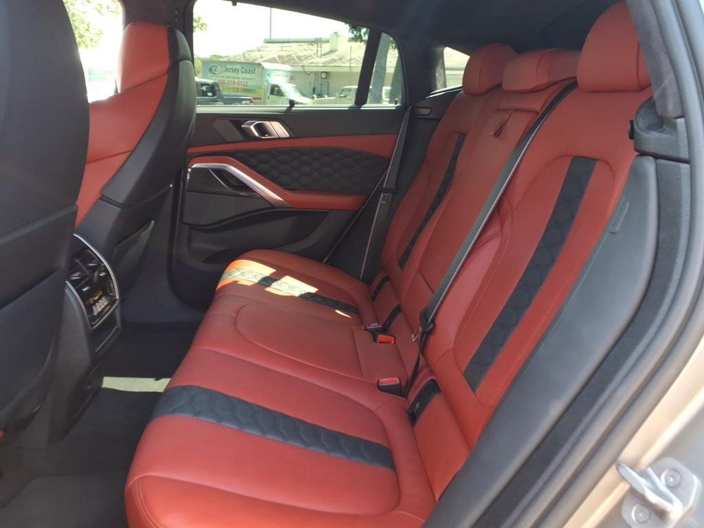 2022 BMW X6 M Base