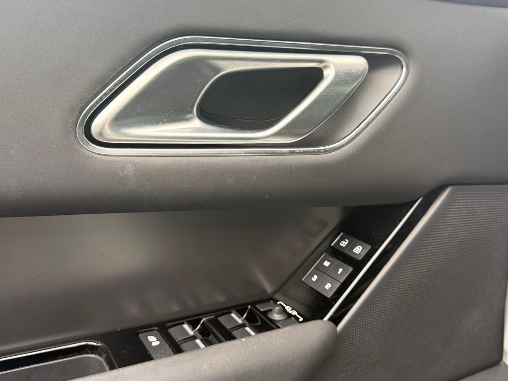 2024 Land Rover Range Rover Velar Dynamic SE