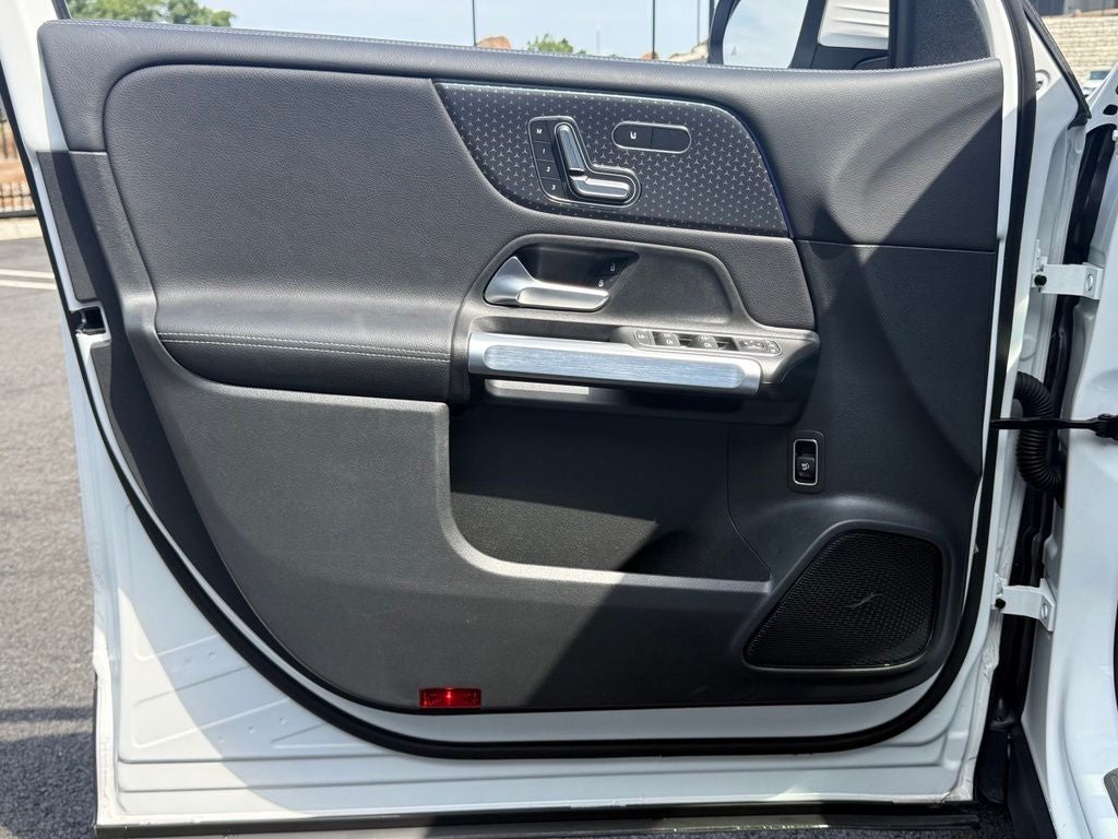 2026 Mercedes-Benz GLB 250 4MATIC®