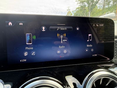 2026 Mercedes-Benz GLB 250 4MATIC®