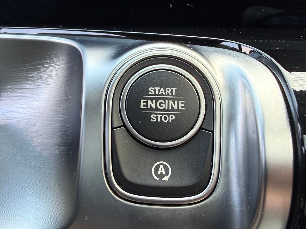2026 Mercedes-Benz GLB 250 4MATIC®