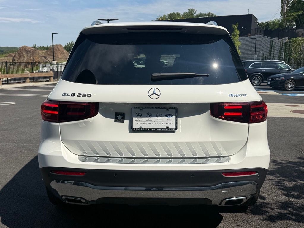 2026 Mercedes-Benz GLB 250 4MATIC®