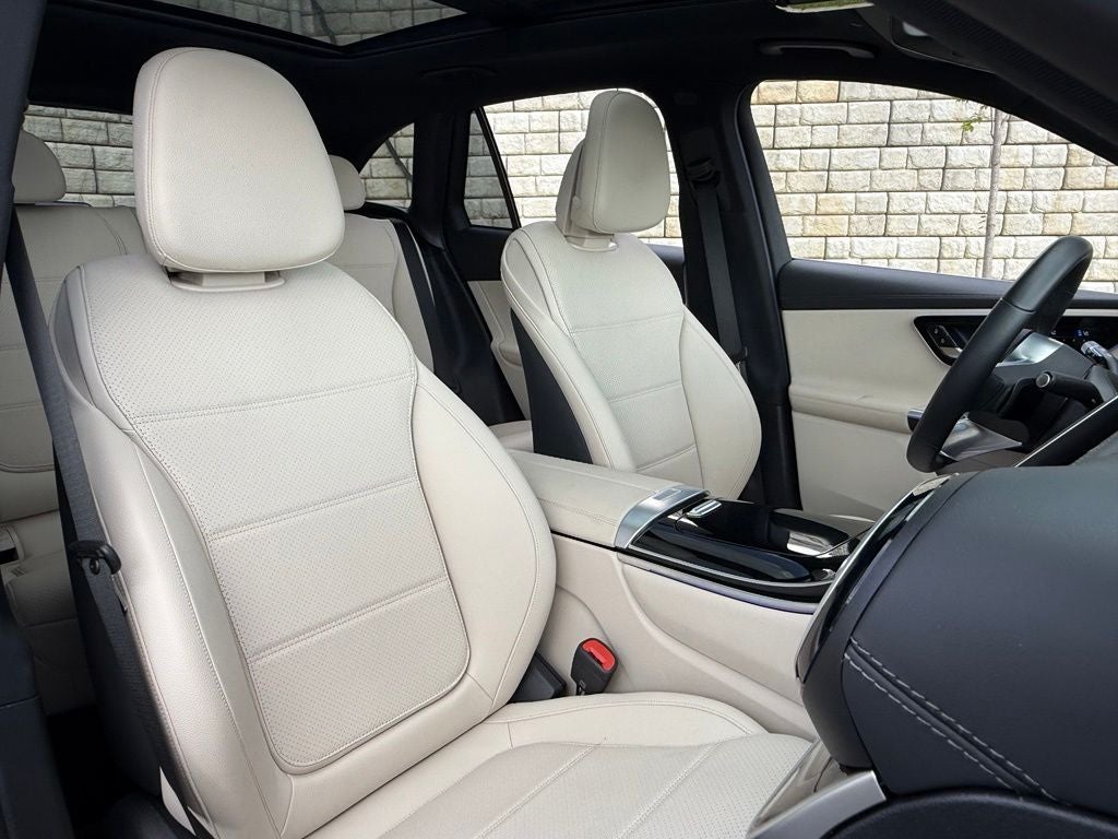 2023 Mercedes-Benz GLC 300 4MATIC®