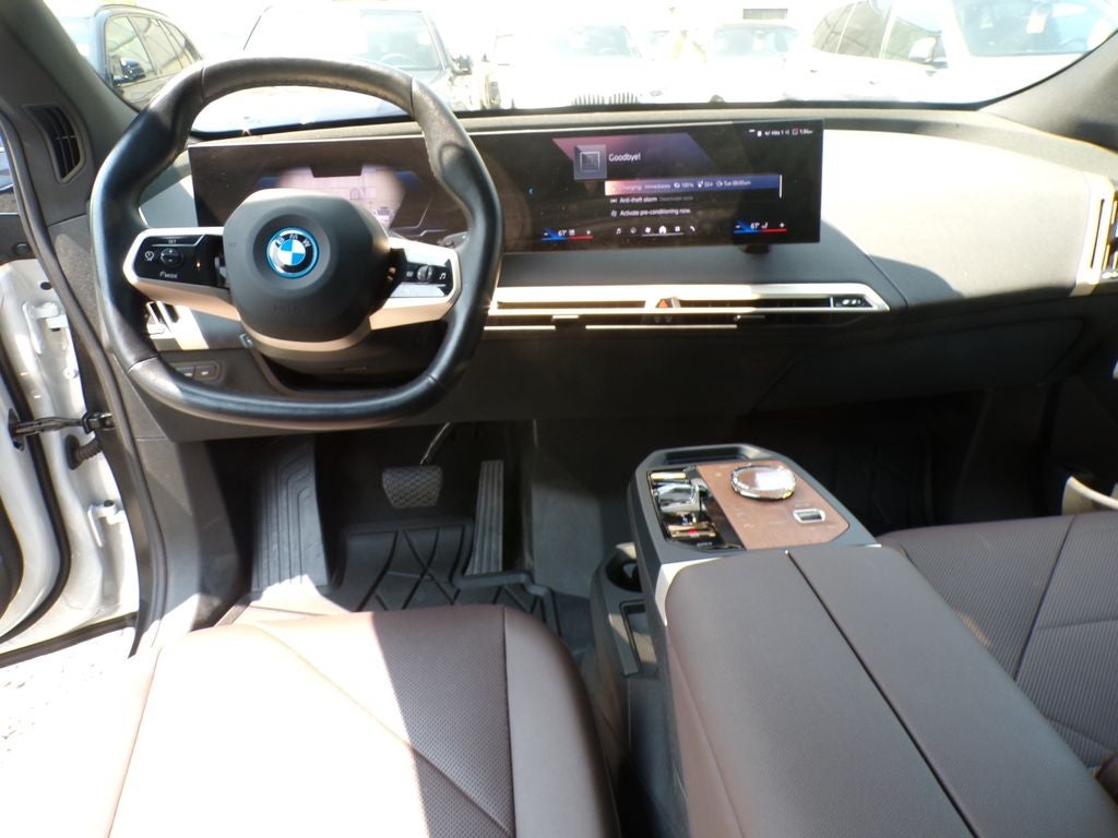 2024 BMW iX xDrive50