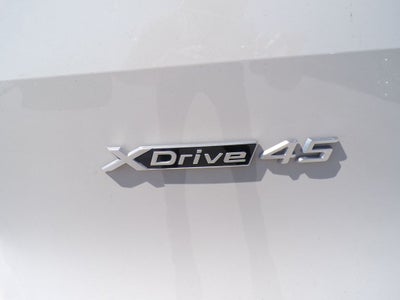 2026 BMW iX xDrive45