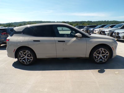 2026 BMW iX xDrive45