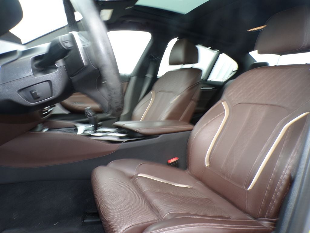 2021 BMW 5 Series M550i xDrive