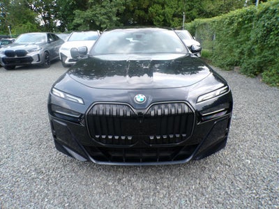 2024 BMW 7 Series 740i xDrive