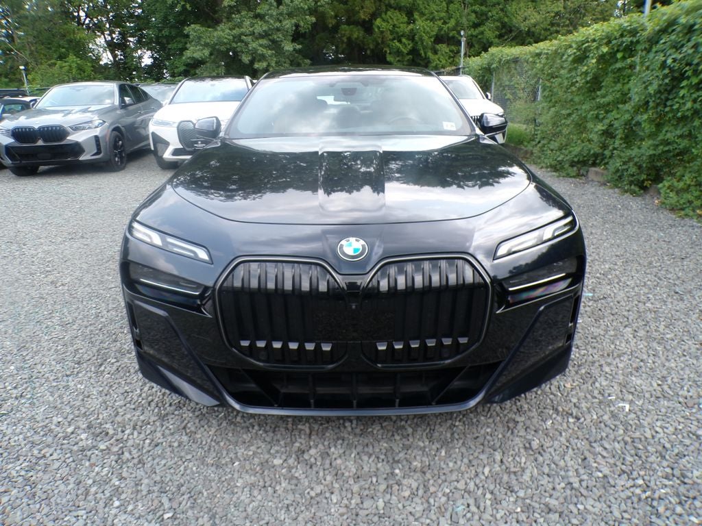 2024 BMW 7 Series 740i xDrive