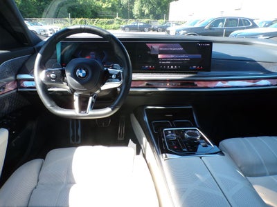 2023 BMW 7 Series 760i xDrive
