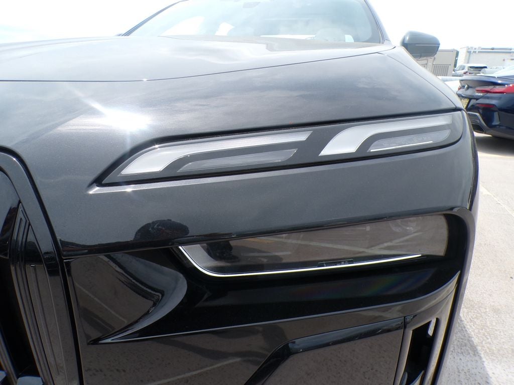 2023 BMW 7 Series 760i xDrive