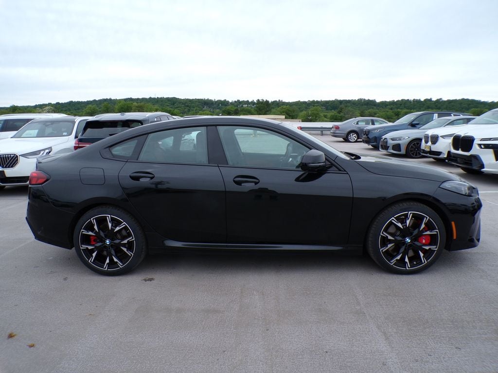 2025 BMW 2 Series M235i xDrive
