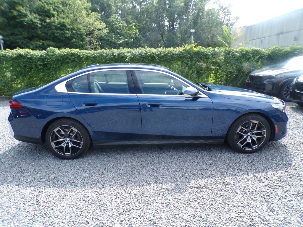 2026 BMW 5 Series 530i xDrive
