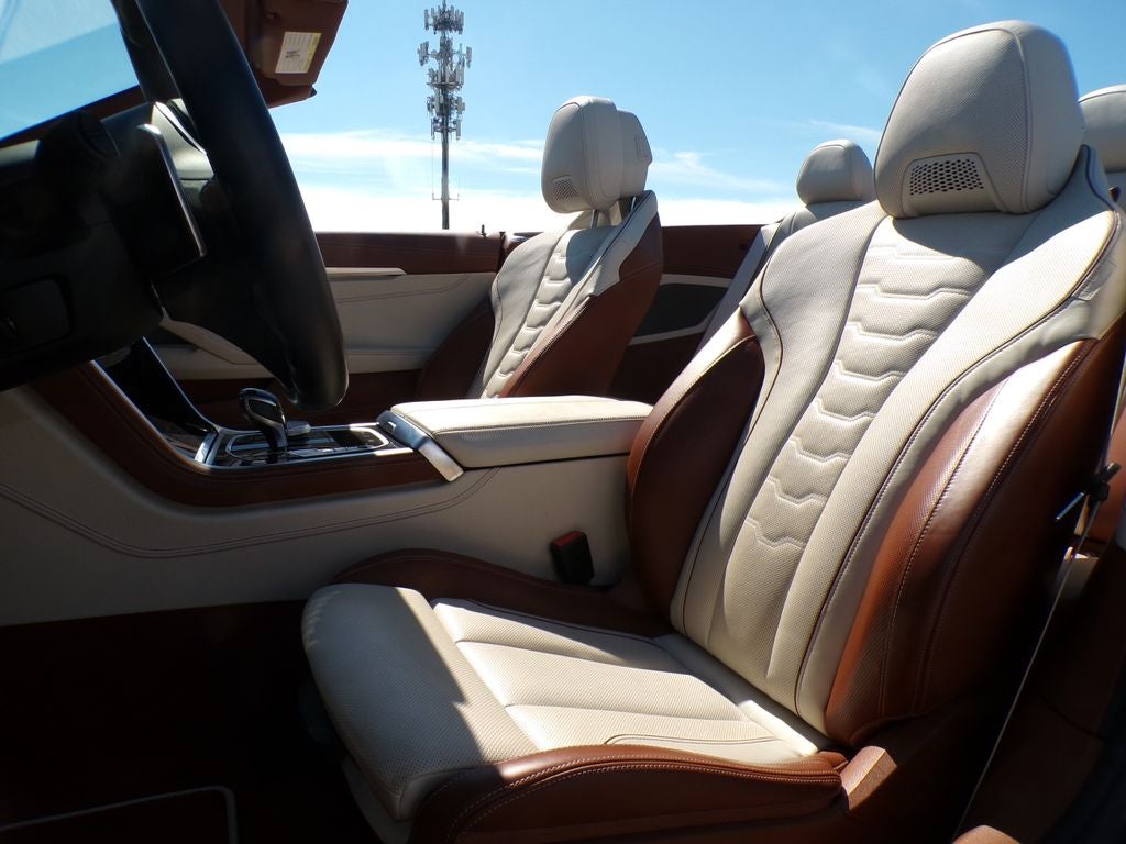 2022 BMW 8 Series 840i