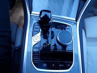 2025 BMW 8 Series M850i xDrive