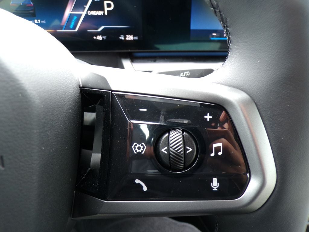 2025 BMW i5 xDrive40