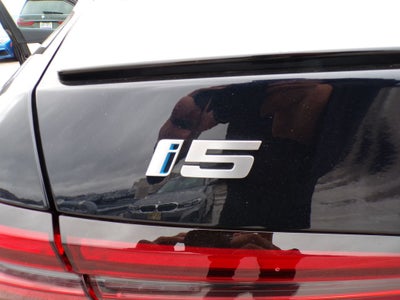 2025 BMW i5 xDrive40